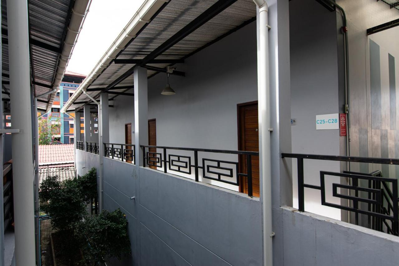 Matini Klong1 Hotel Rangsit Bagian luar foto