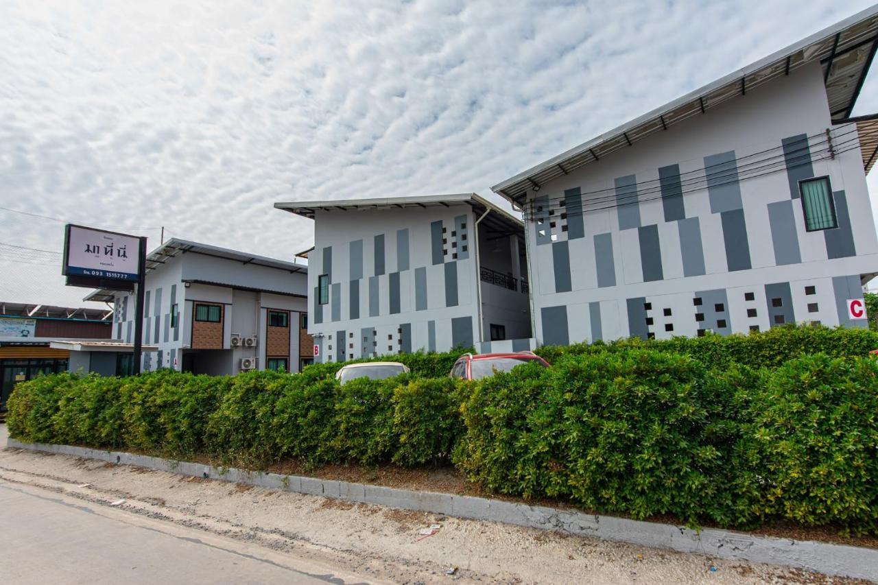 Matini Klong1 Hotel Rangsit Bagian luar foto