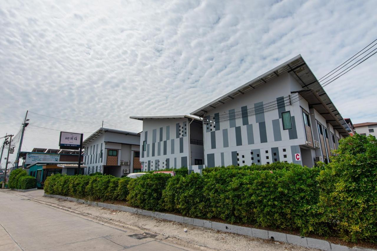 Matini Klong1 Hotel Rangsit Bagian luar foto