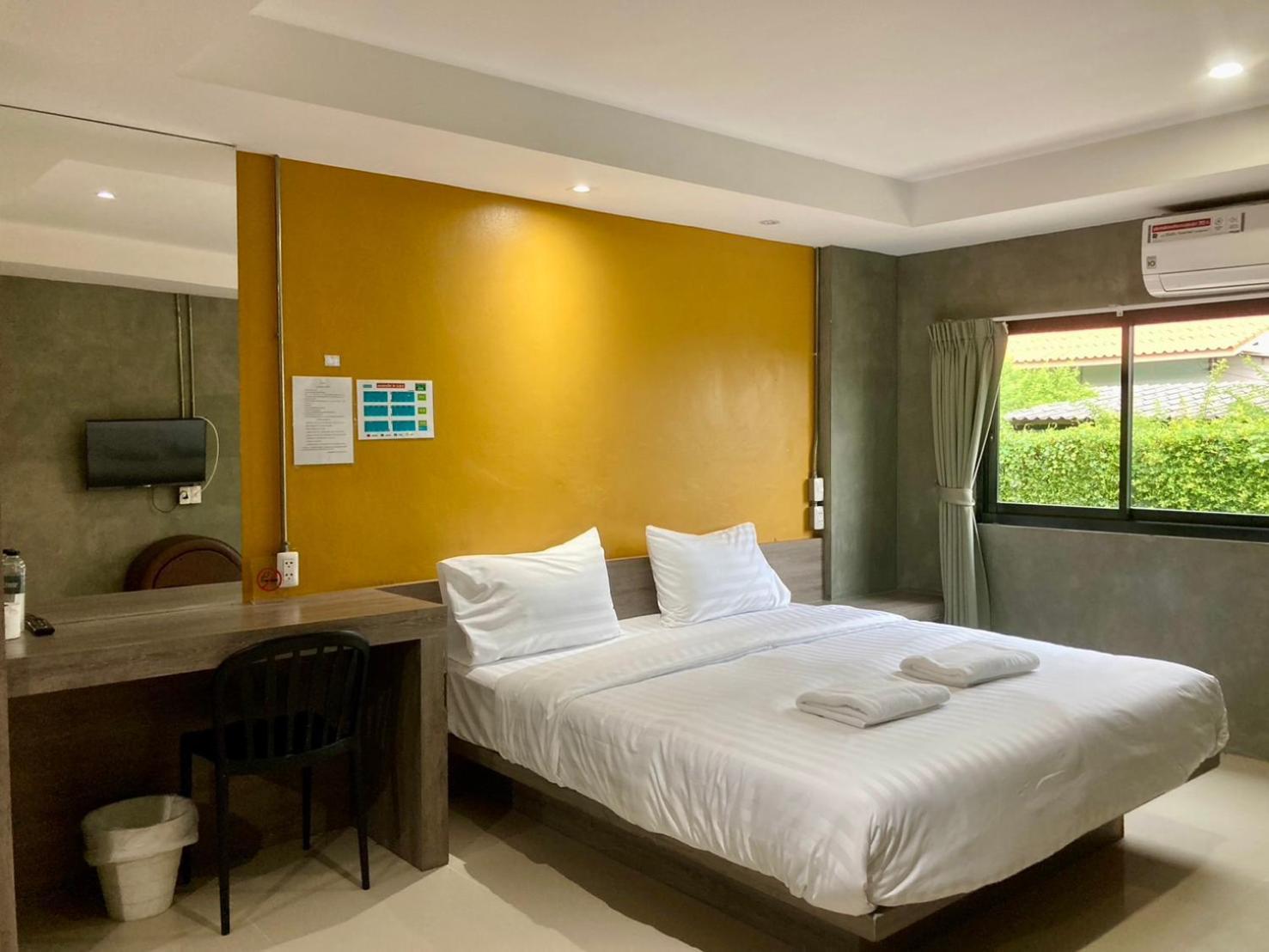 Matini Klong1 Hotel Rangsit Bagian luar foto
