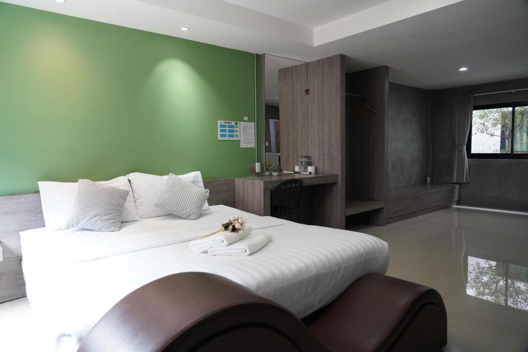 Matini Klong1 Hotel Rangsit Bagian luar foto